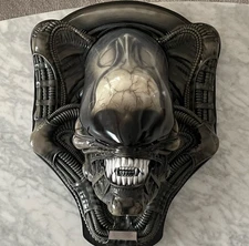 Prime 1 Studio Alien Big Chap Head Trophy Wall Art 1:1 Scale Closed Mouth