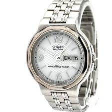 CITIZEN EcoDrive E100 Solar Powered Watch, Ex...