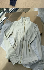 Damen Trainingsjacke S Beige Polyester mit Re...