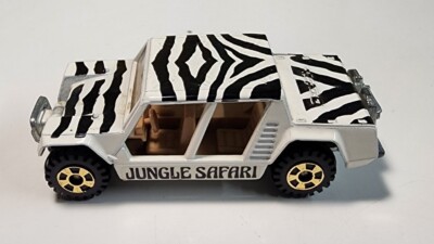Tomica Tomy #F28 White LAMBORGHINI CHEETAH 1/62 Diecast Jungle
