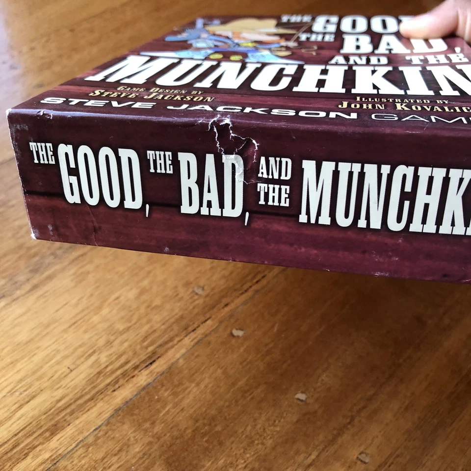 The Good, The Bad & The Munchkin - Stand-alone Card Game - Steve Jackson Games - Image 4 of 4