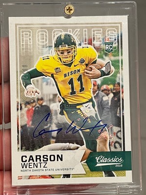 2016 Panini Classics Auto Carson Wentz Rookie Autograph #268  08/25