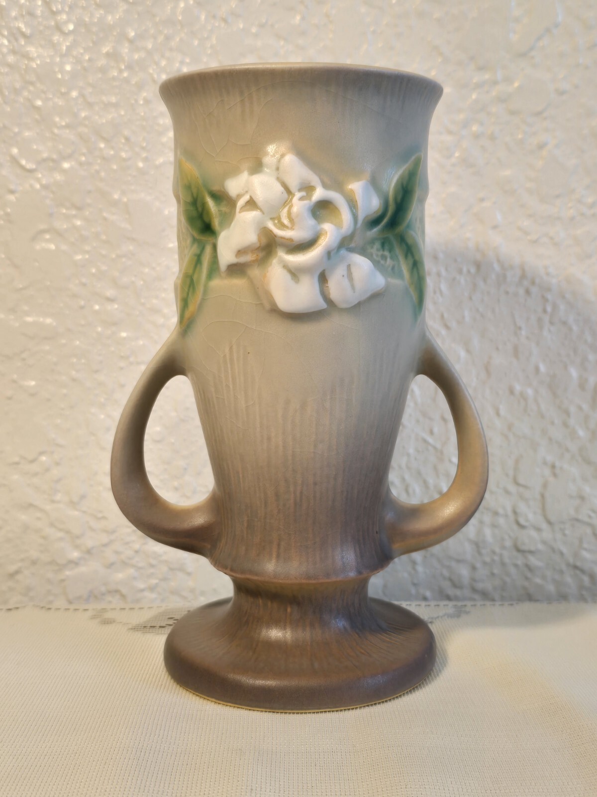 Roseville Gardenia Vase 6826 Excellent eBay