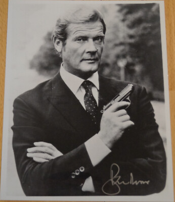 Roger Moore Autograph as 007 James Bond with COA by B'BC