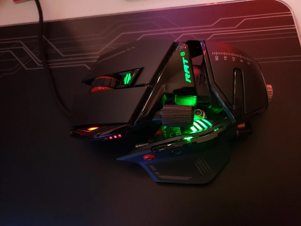 Mad catz the Authentic R.A.T. RAT 8 Wired Gaming mouse Matt Black / Red - Image 2 of 4