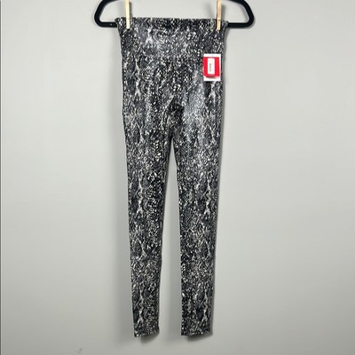 NWT SPANX Faux Leather Grey Snake Shine Leggings / SZ S