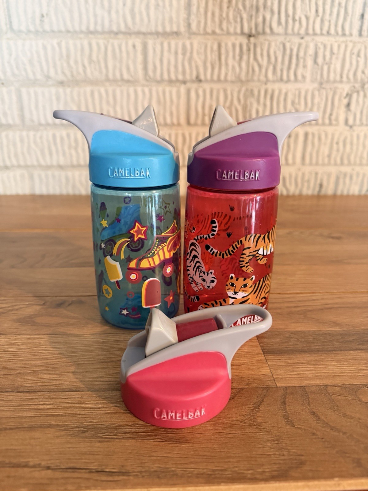 CamelBak Kids BPA Free Spill Proof Water Bottle Set OF 2 Use