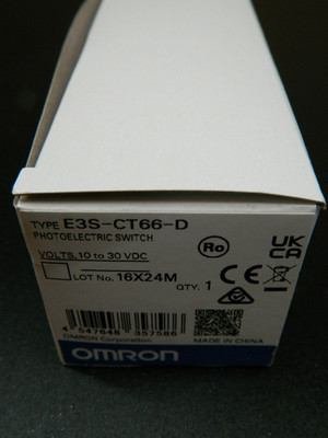 1x OMRON Photoelectric Switch  E3S-CT66-D / E3SCT66D Photoelectric switch