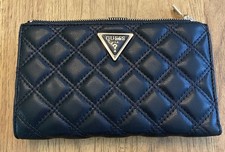 Guess Brand Woman s Quilted Wallet Zippers Snaps New Without Tags
