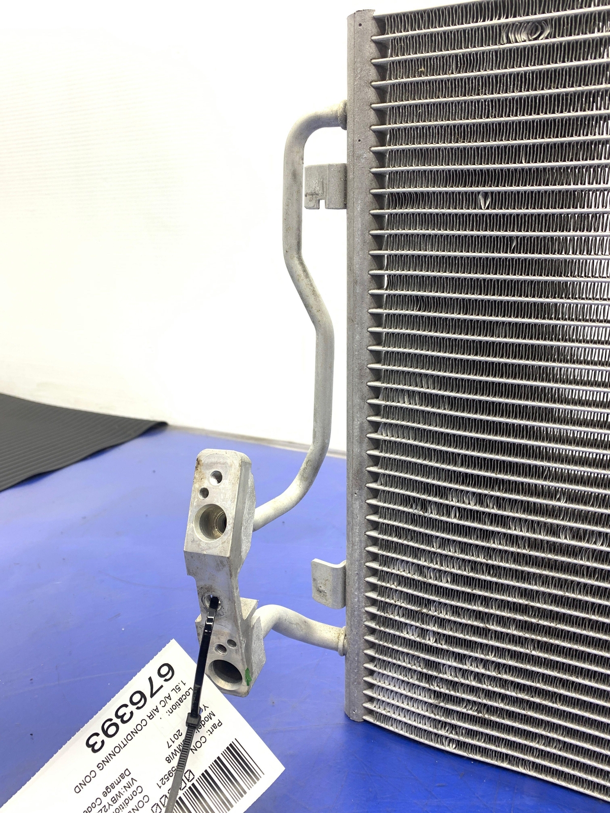 2014 - 2019 BMW I8 OEM 1.5L A/C AIR CONDITIONING CONDENSER *LIGHTLY BENT*