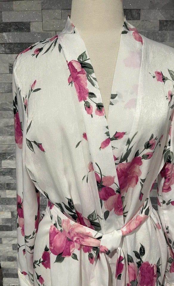 APT 9 Womens Short Kimono Robe Satin White Pink Floral Lace Trim M - Image 4 of 4