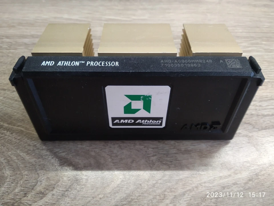 Rare! CPU Slot A - AMD Athlon 900MHz AMD-A0900MMR24B, with Heatsink - Tested-OK! - Image 2 of 4