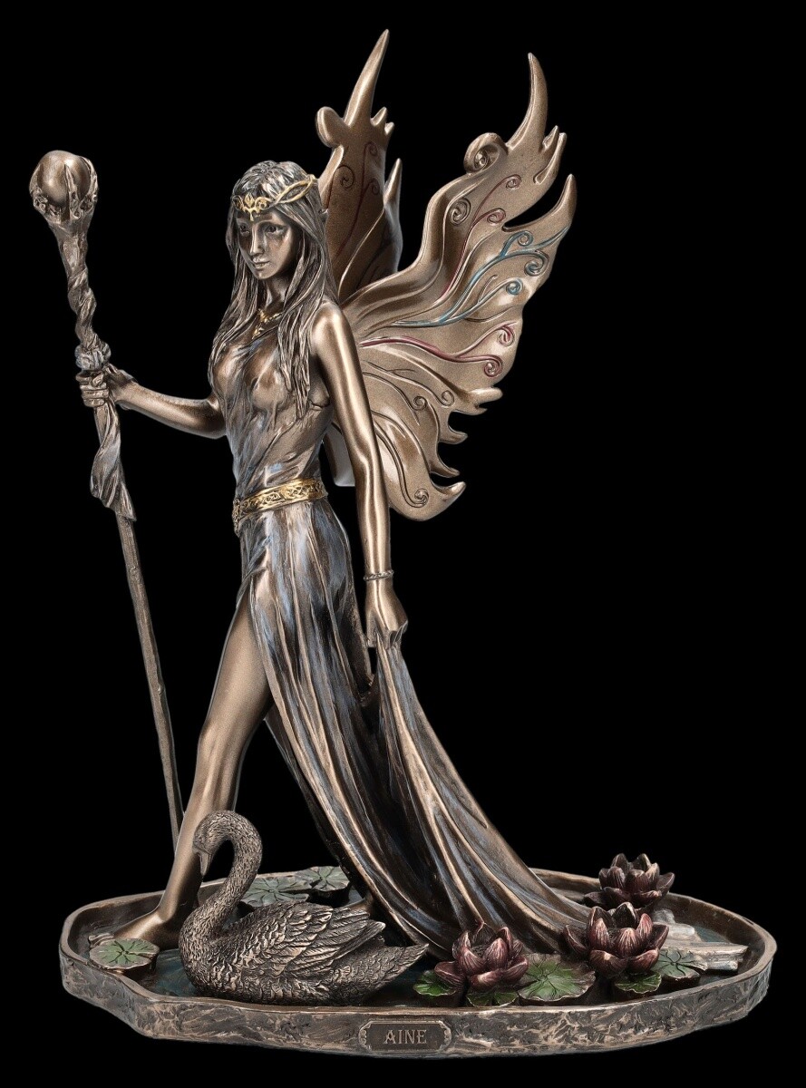 Figure - Celtic Queen of the Fairies - Veronese Elf Statue Gift