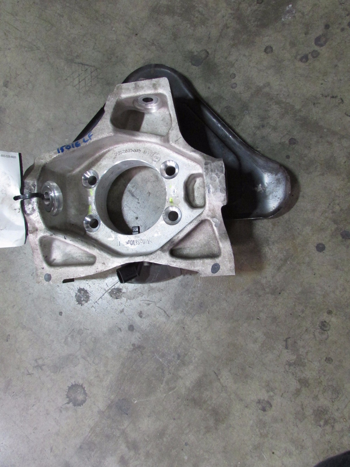 Lamborghini Gallardo, Left Front Spindle, Knuckle, With Out Hub, P/N 400407245A