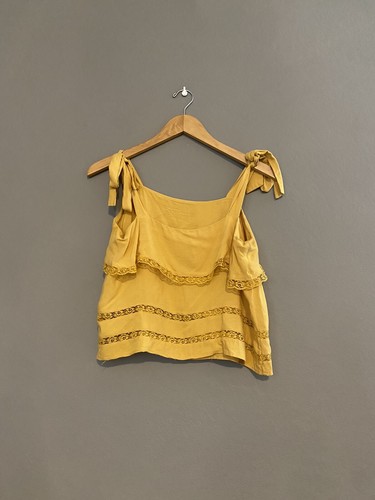 Charlotte Russe Women’s Medium Blouse Yellow Tied Shoulder - Picture 2 of 5