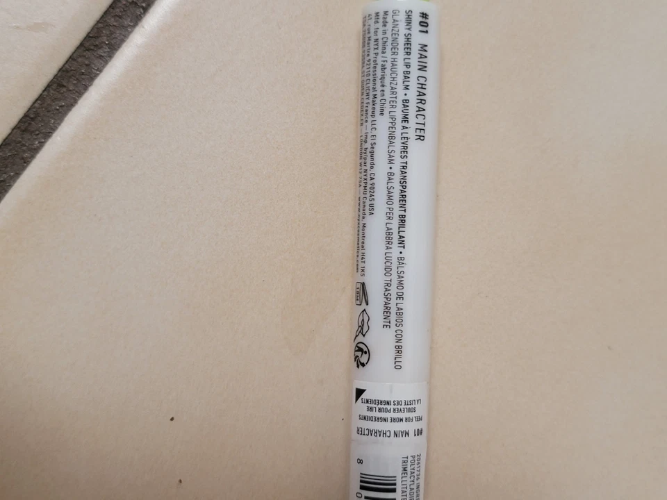 Maquillaje profesional NYX: bálsamo labial teñido con clic pulido aceite graso (personaje principal) Foto 2 de 3