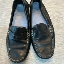 Cole Haan Women  s Black Leather Slip-On Penny Loafer Size 7 B