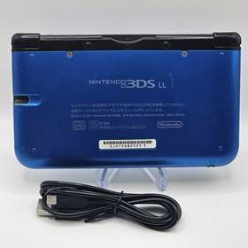 Nintendo 3DS XL Portable Gaming Console Blue and Black w/ Charger Good Condition