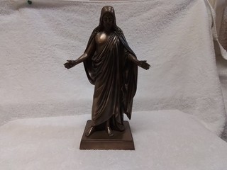 LUCENTE Statuary Bronze Finish Christus Statue //4424