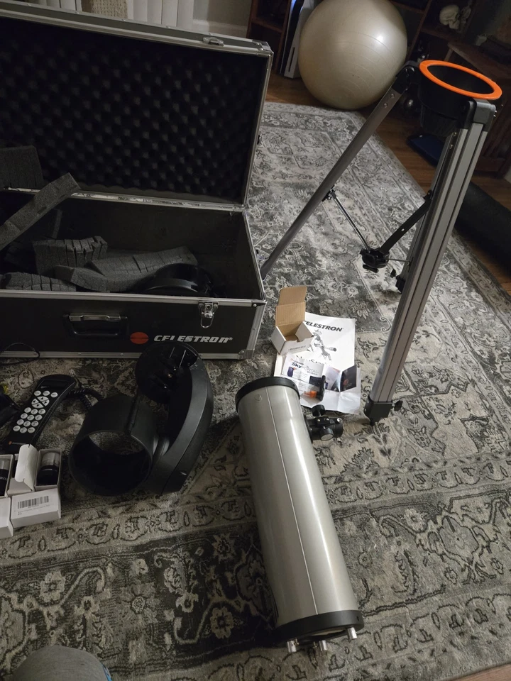 Celestron Nexstar 114GT 114mm "Go-To" Computerized REFLECTOR TELESCOPE Complete - Image 4 of 4