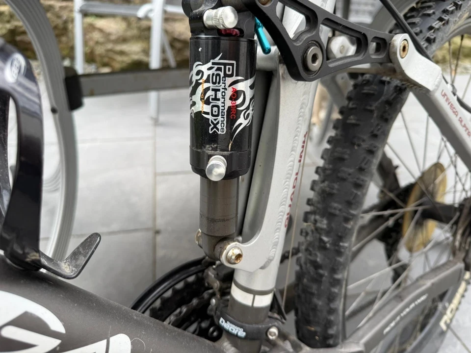 Mountainbike Fully 26Zoll Univega Alpina Scheibenbremse Shimano - Bild 2 von 4