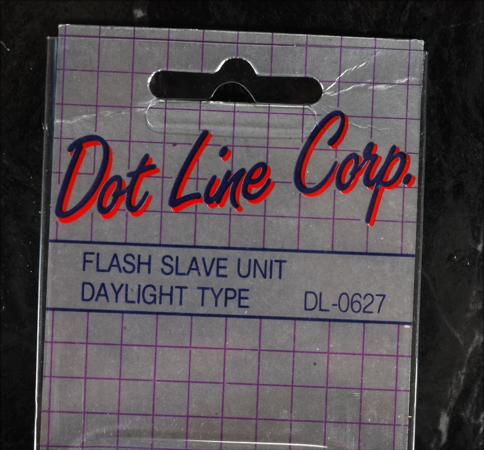 Dot Line Corp. DL-0627  Flash Slave Unit Daylight Type New In Package w Instruct - Image 2 of 4