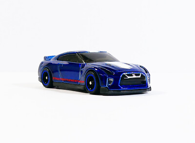 HOT WHEELS 2020 '17 NISSAN GT-R R35 SUPER TREASURE HUNT LOOSE MINT