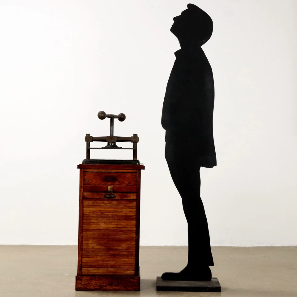 Mobiletto da Tipografo Liberty Antico Rovere Cassetti Italia '900 Originale - Immagine 2 di 4