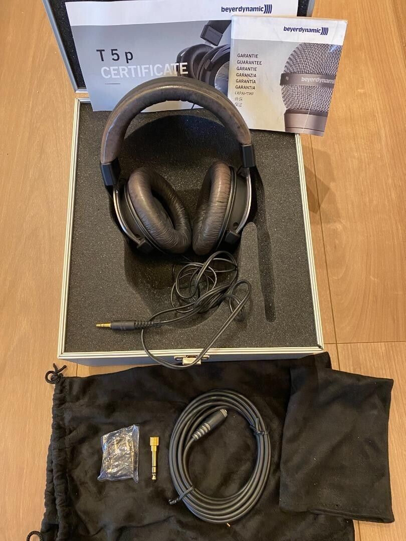 beyerdynamic T5p 32Ohm Audiophile Stereo Headphones With Box