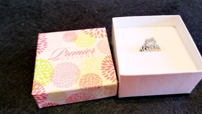 Premier Designs Women's Ring size 9 in box Misty