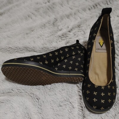 Volatile Fleur De Lis Wedges size 7.5
