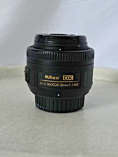 Nikon AF-S DX Nikkor 35mm f/1.8G Lens — Mint Condition — Front Cap Included