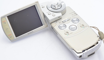 SONY Cyber-shot DSC-M2 White 5.1MP Compact Digital Camera F3.5～F4