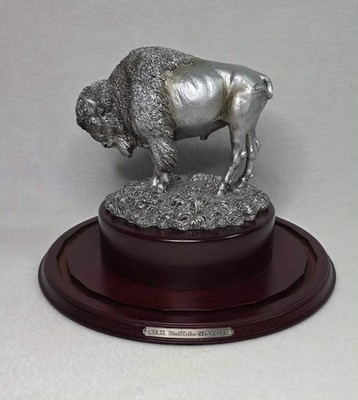 Danbury Mint Revolving Buffalo Nickels Crystal Collection (Display Statue Only)