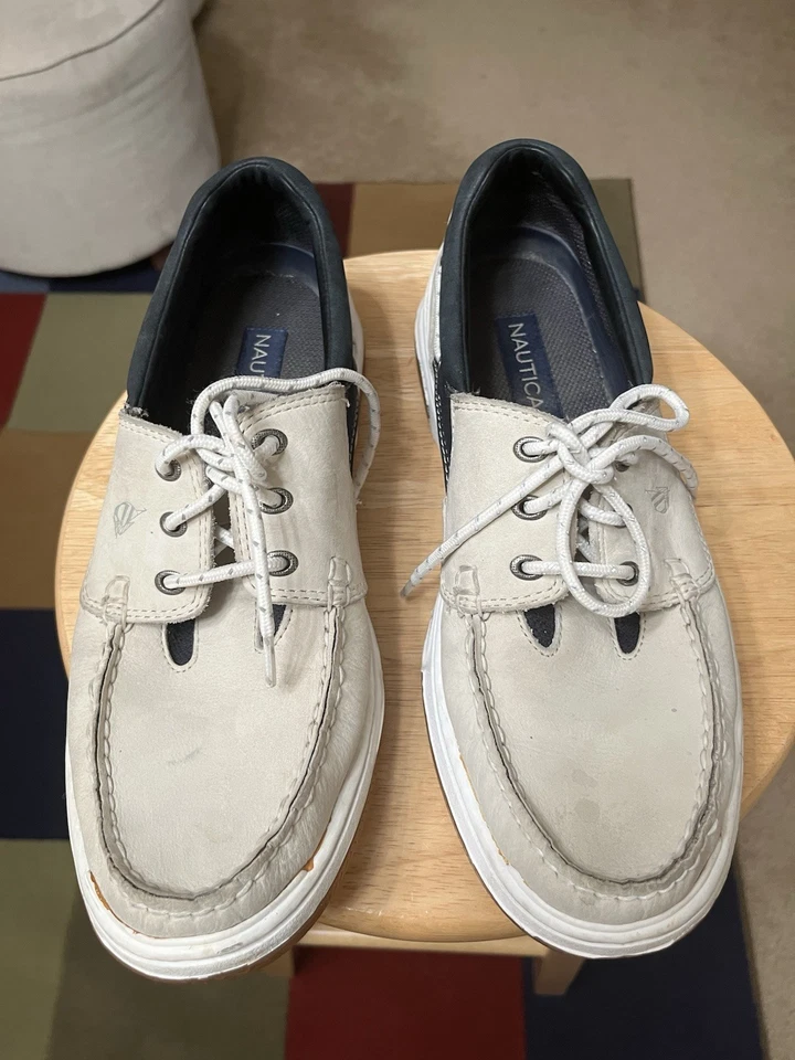 Zapatos mocasines de barco Nautica 85-2150 blanco/negro 2 tonos para hombre US11M suela de goma Foto 2 de 4