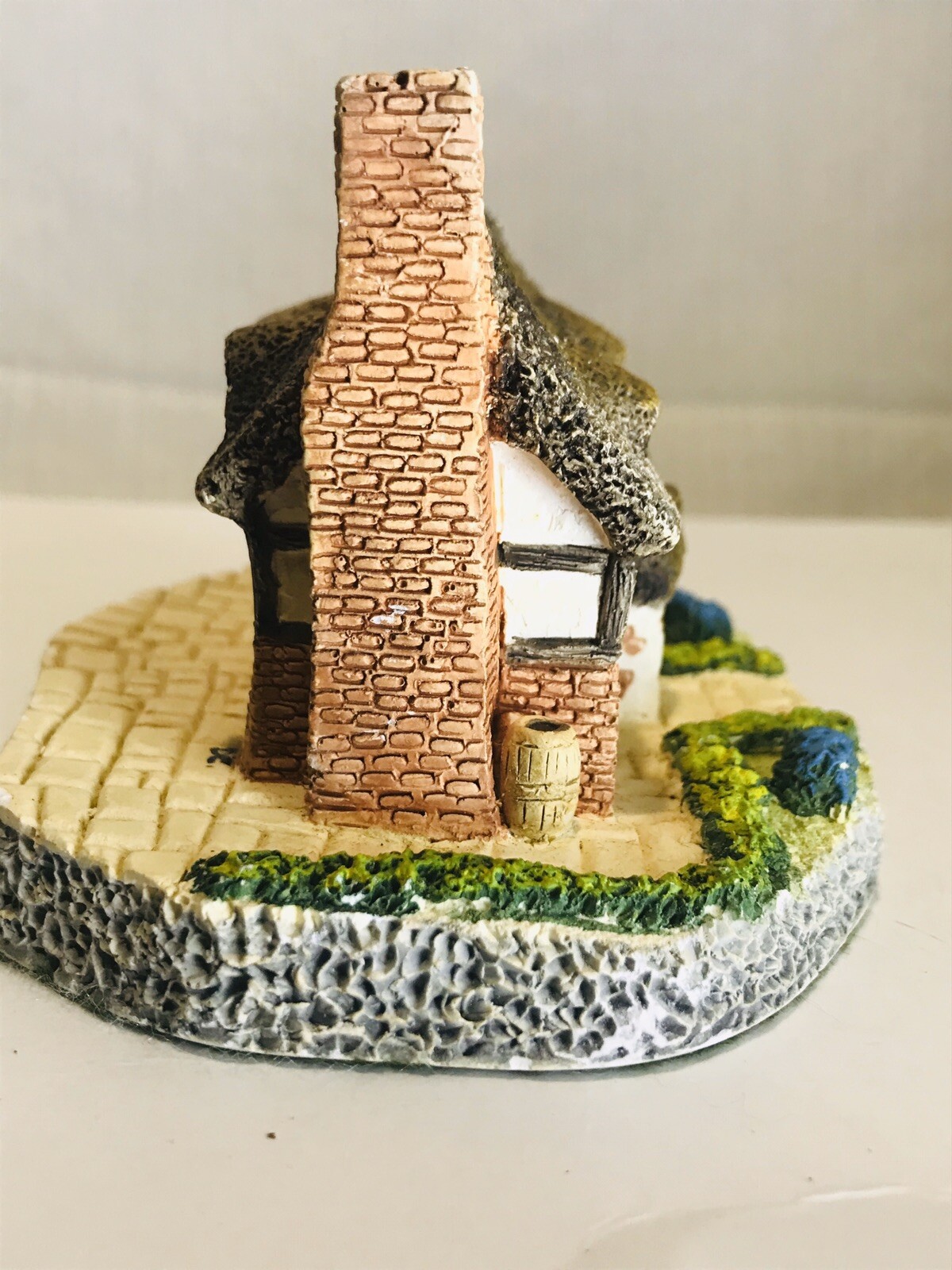 Artisanat nature, Memory Lane Cottages par Peter Tomlins (Harebell