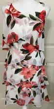 NWT Ignite Evenings size 6 ivory red green short sleeve ruffle tiered dress