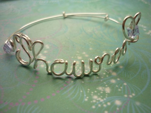Adorable Personalised Name Brooch - Gold Wire Birthstone Beads - Up to 8 Letters - Picture 6 of 9