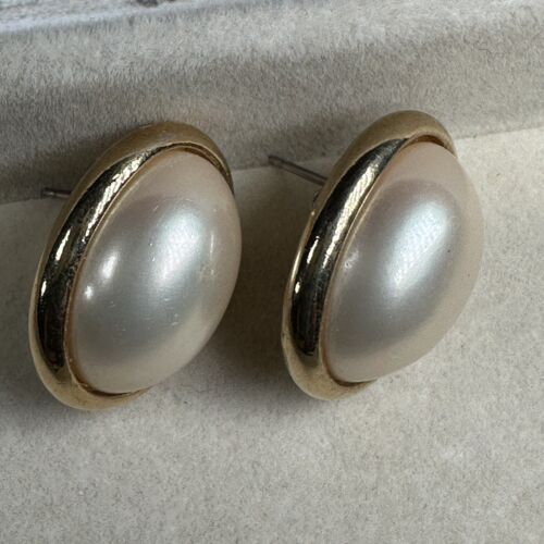 Vintage Trifari Gold-tone w/ large Faux pearl Earrings, Posts for Pierced Ears - Picture 2 of 7
