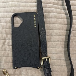 funda bandolera iphone 16