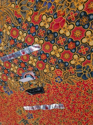 @2 Yds (68x41) Authentic Cap Semut Batik Red Gold Blue Floral border New w/ tags