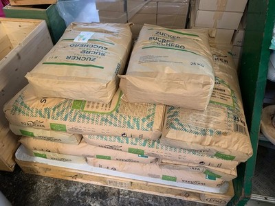 350kg Bio Rübenzucker, 50kg Demeter, 300kg Bioland, 25kg Säcke, 1,48   pro kg