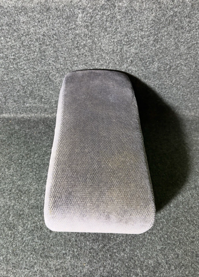 1995-1997 Chevrolet S10 GMC Sonoma Bench Seat Fold Down Armrest Cushion Pad Blue - Image 4 of 4