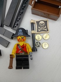 Vintage Lego Pirates (1873) Pirate Treasure Complete Set HTF Mini Figure