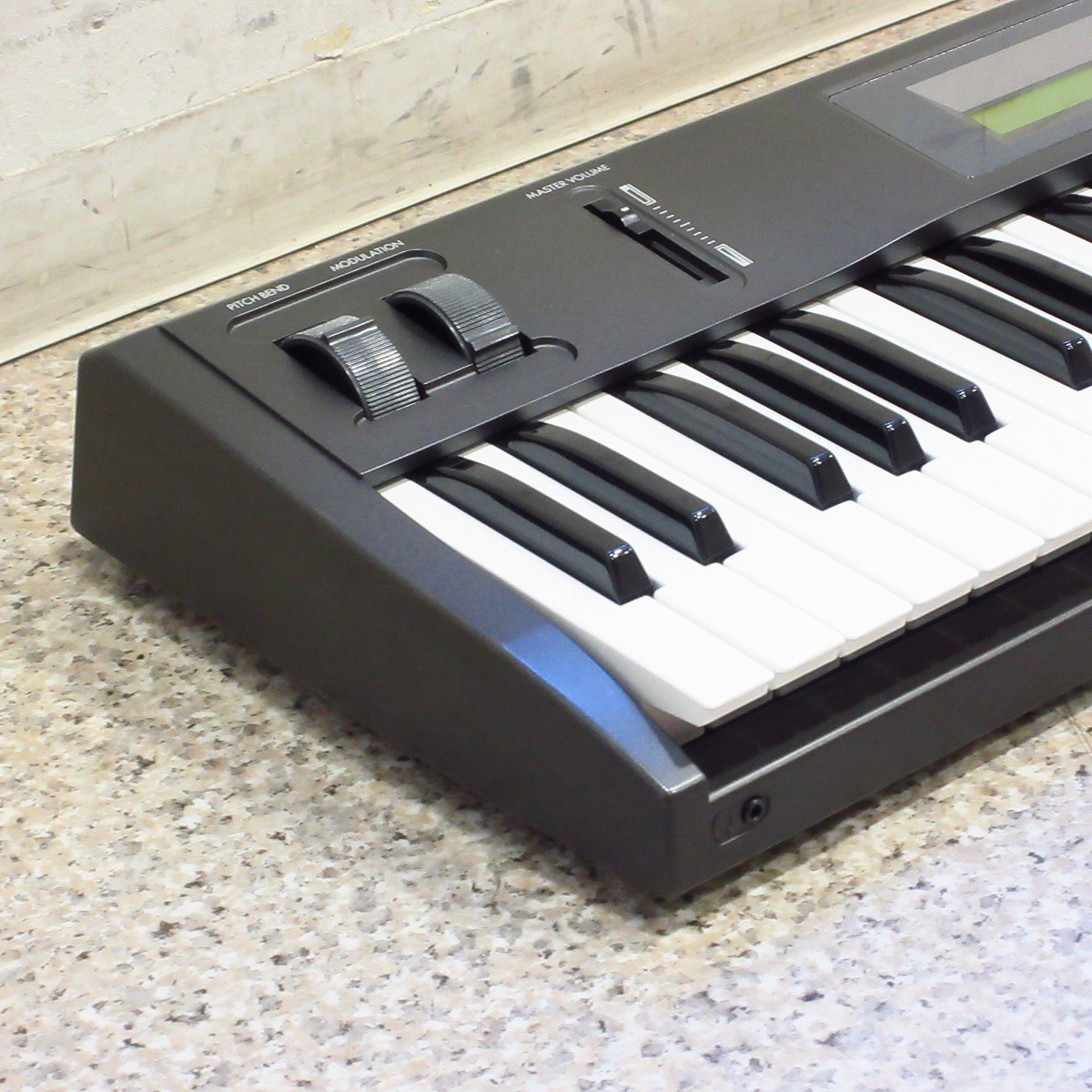 KORG X5D 61-key Music Synthesizer Ai Square Synthesis with Soft