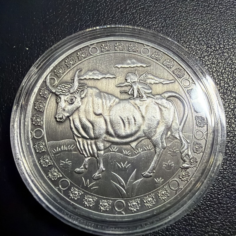 * Constellation Zodiac Astrology | Taurus | Silver Plated Commemorative C Do213