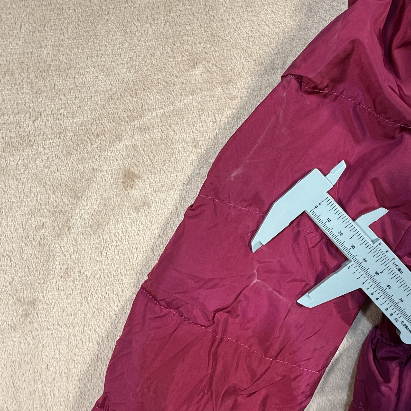 The North Face 550 Youth Girls  Hooded Down Jacket Magenta Size S7/8 thumbnail 7