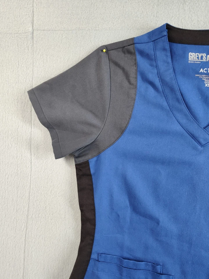 Greys Anatomy Women Active Scrub Top XS Blue Black Gray Pockets V Neck Casual - Image 2 of 4