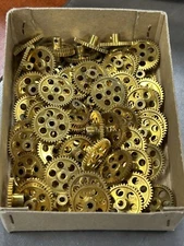 QTY 1 TRADESHIP SUPER LIGHT SPUR GEAR M0.5 PITCH 44 TEETH 1/8" BORE SLOT CAR