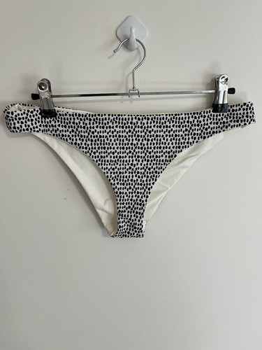 TAVIK Womens Ali Black Spot Textured Cheeky Sz Large Swim Bottoms NWT - Picture 2 of 8